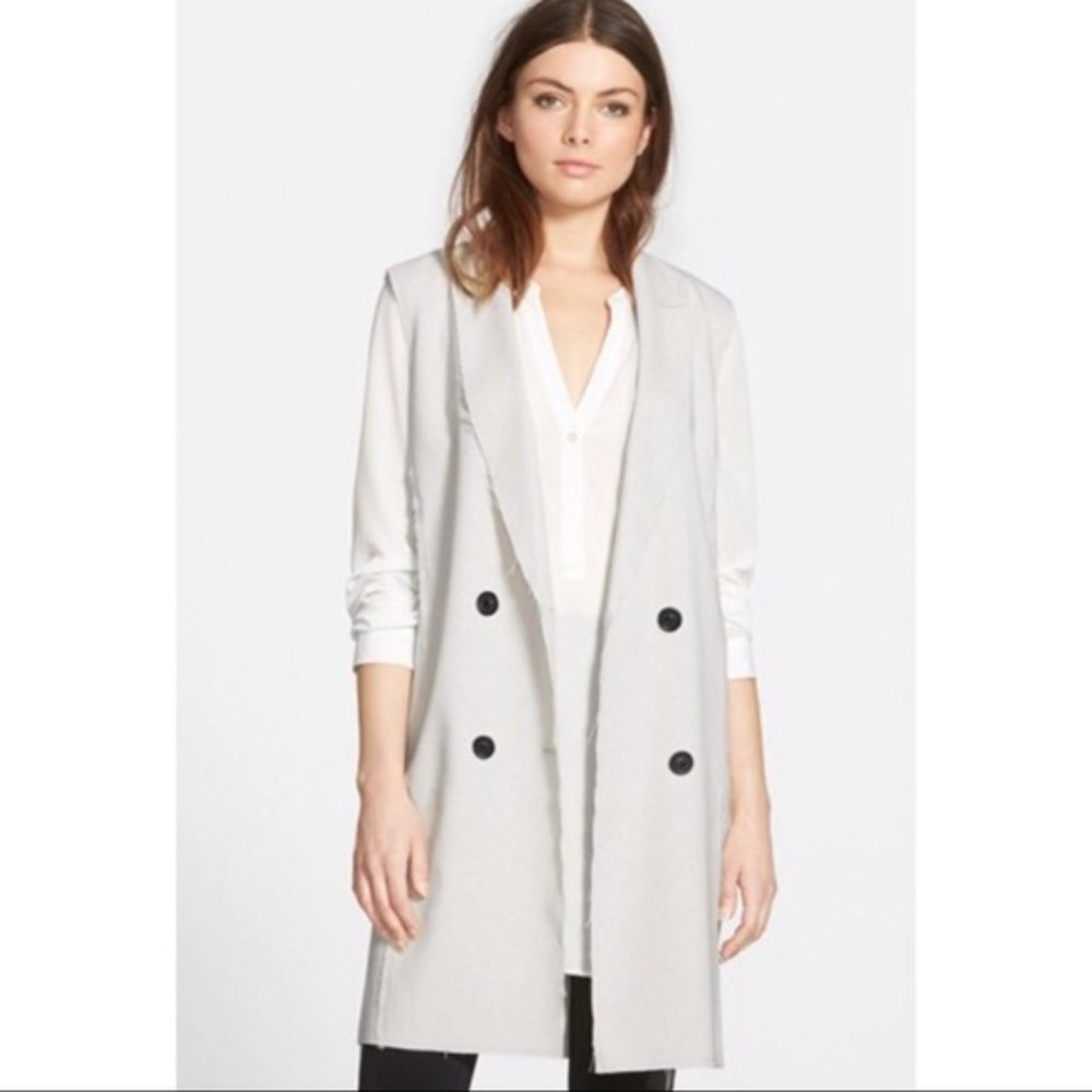 Trouve Pearl White Off Season Vest